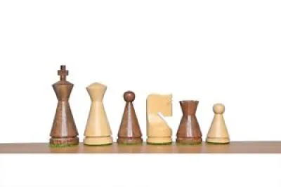 3.1 Russian Poni Mid - chess