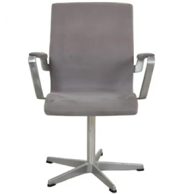 Arne Jacobse Oxford chair - grey