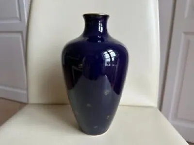 SEVRES (19)50 Vase porcelaine - filets