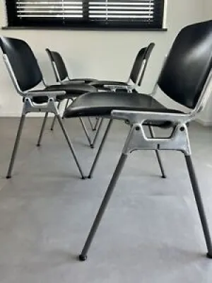 4 Chairs Giancarlo piretti - anonima