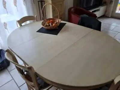 Table ronde avec rallonges