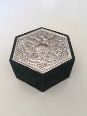 Vintage hexagonal Box