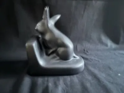 Antique (animal) bookend