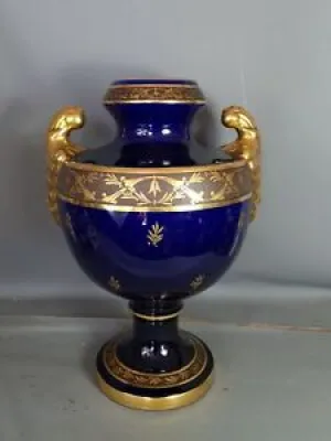 Grand vase ou urne porcelaine - jaget pinon