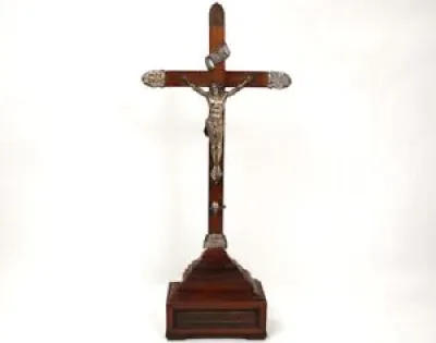 Christ crucifix croix - agneau