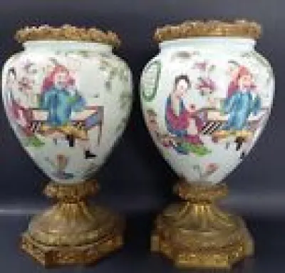 Superbe paire Vases Bayeux - pair