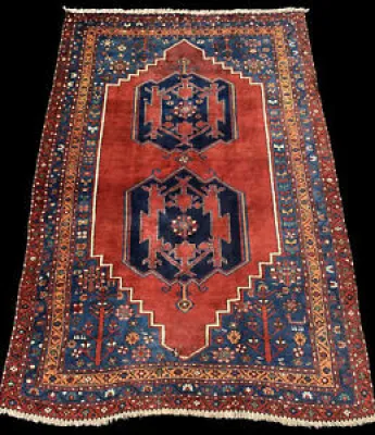 Antique tapis caucasien - life