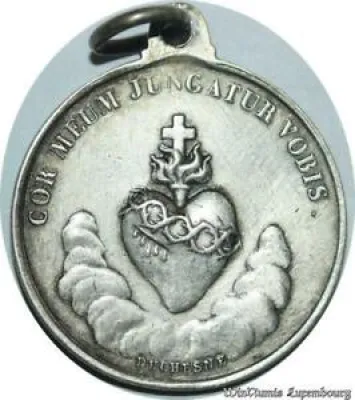 E7212 Médaille Marie - cor