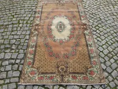 Vintage small Oushak - rug