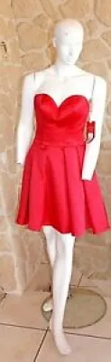 Robe cocktail rouge petit