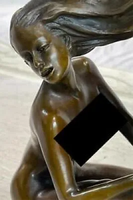 Bronze Chair Femme Fille - statue