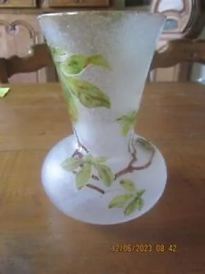 Vase en cristal granité