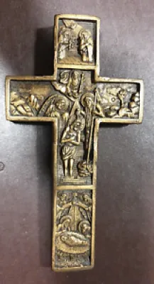 Croix / crucifix à suspendre