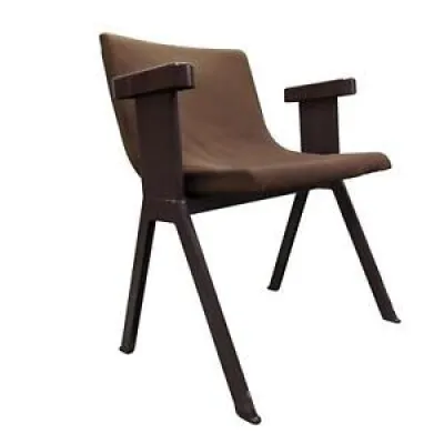Série de 7 fauteuils - olivetti