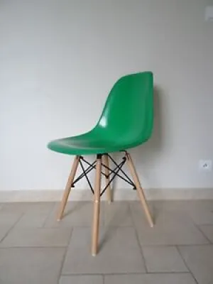 Chaise fibre de verre - hermann