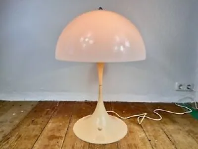 Lampe de table Panthella - verner