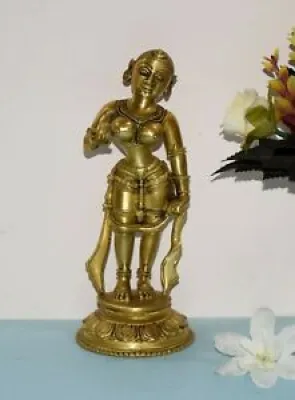 Shivagami Devi Uma Moderne Laiton