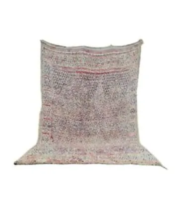 Moroccan vintage rug - mguild