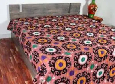 Suzani Kantha Quilt Cotton - bed