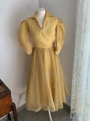 Ancienne robe de cocktail