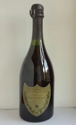 Champagne dom PÉRIGNON