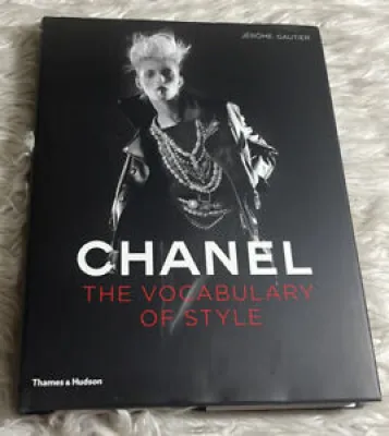 Chanel The Vocabulary - book