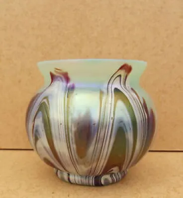 Ancien vase en verre - loetz kralik
