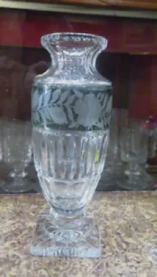 Bel ancien vase en cristal - belle