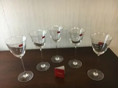 11 verres à eau  modèle - flora