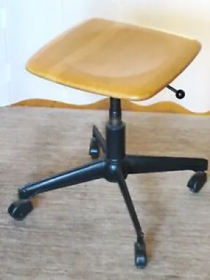 Ancienne chaise pivotante - stoll
