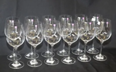 12 verres à pied Vin - bruno
