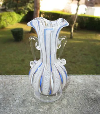 Superbe petit vase verre