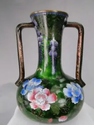 Très joli vase émaux