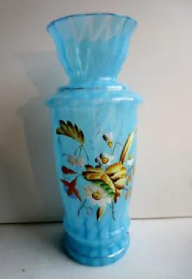 Vase Art Déco forme - blancs