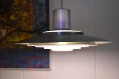 Lampe danoise moderne - kastholm solar