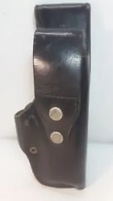 Vintage Black Leather - mount