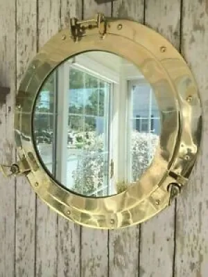 Miroir hublot de 61 cm - finition