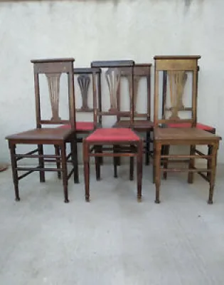 Lot de chaises 1900 -