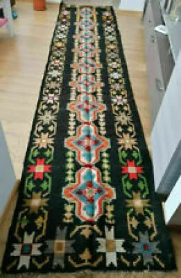 Antique long tapis kilim - romanian rug