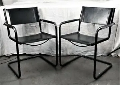 2 CHAISES CANTILEVER
