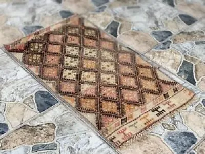 Small Vintage Turkish - oushak rug