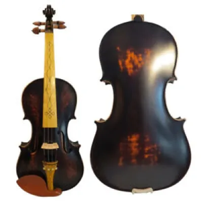 NEW 4/4 Violin Solid - side