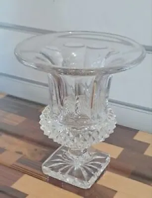 Vase en cristal signé - moyen