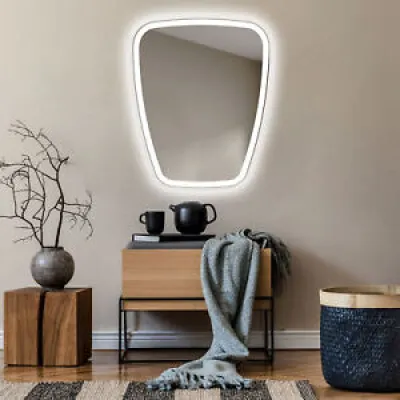 Miroir asymétrique avec - led