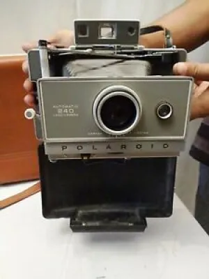 Vintage Polaroid Automatique - 240