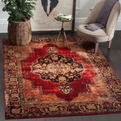 Red Vintage Oriental - traditional