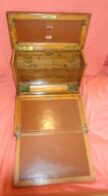 Ancienne boîte de compendium - victorien