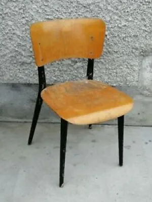 Ancienne chaise design - bill