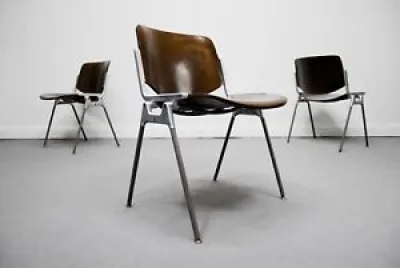 1/6 chaises en bois rare - 106 giancarlo