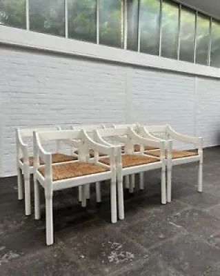 Chaise de salle à manger - vico magistretti